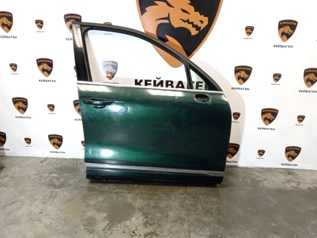 Дверь Volkswagen Touareg 2011 7P