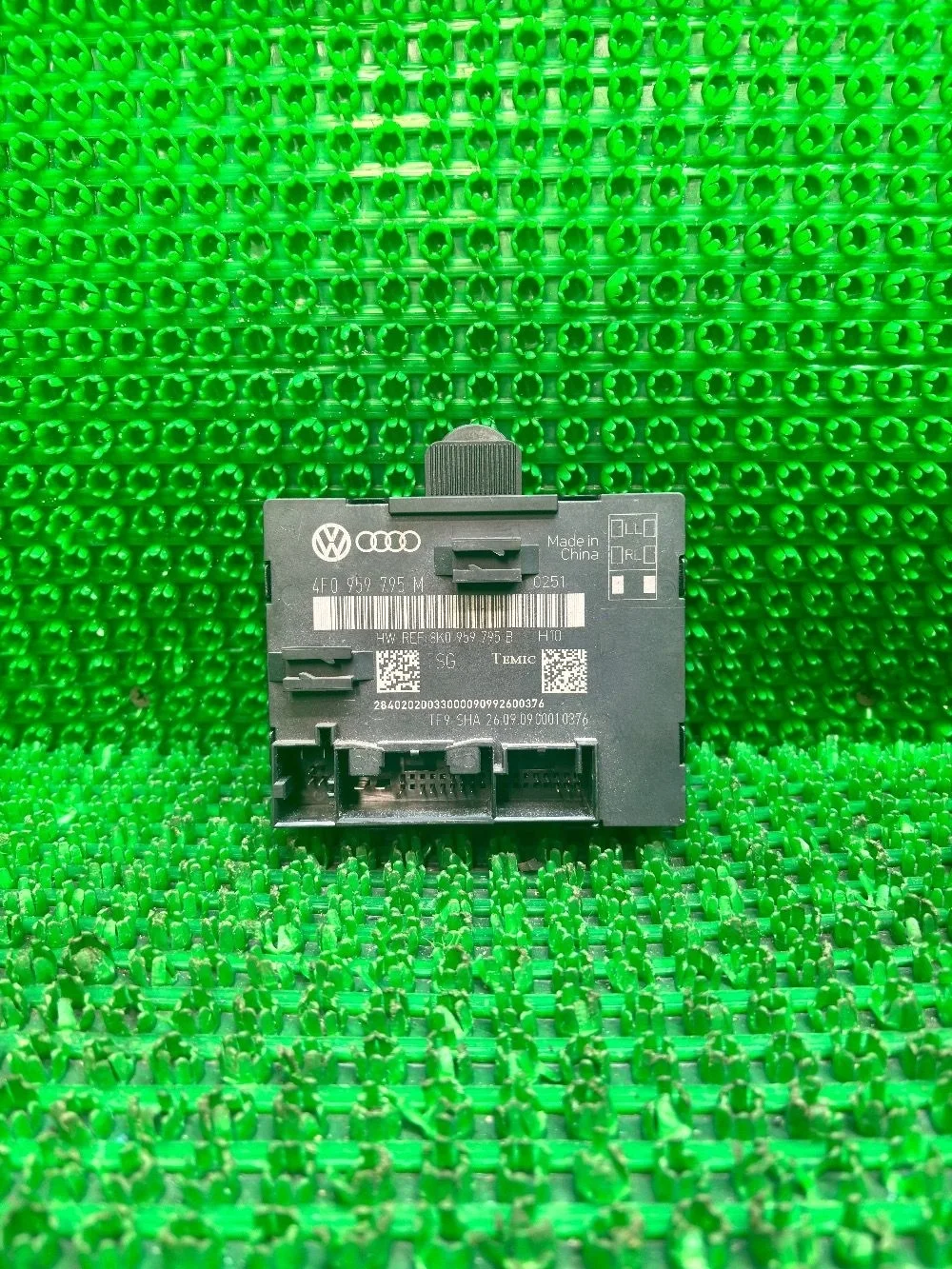 Блок управления двери Audi Q7 4L 4F0959795M Q7 4L (2005—2009) В наличии