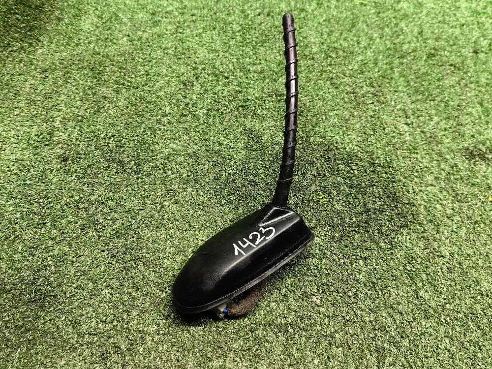 Антенна Hyundai Solaris II