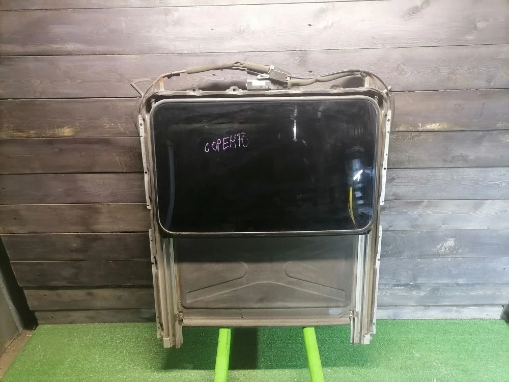 Люк в сборе электрический  Kia Sorento 1