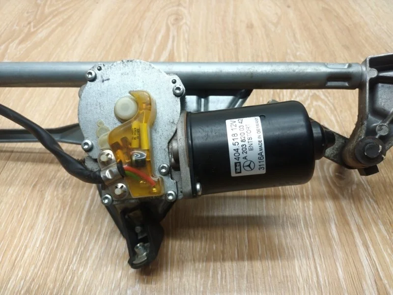 Мотор дворников Mercedes 2006 W203