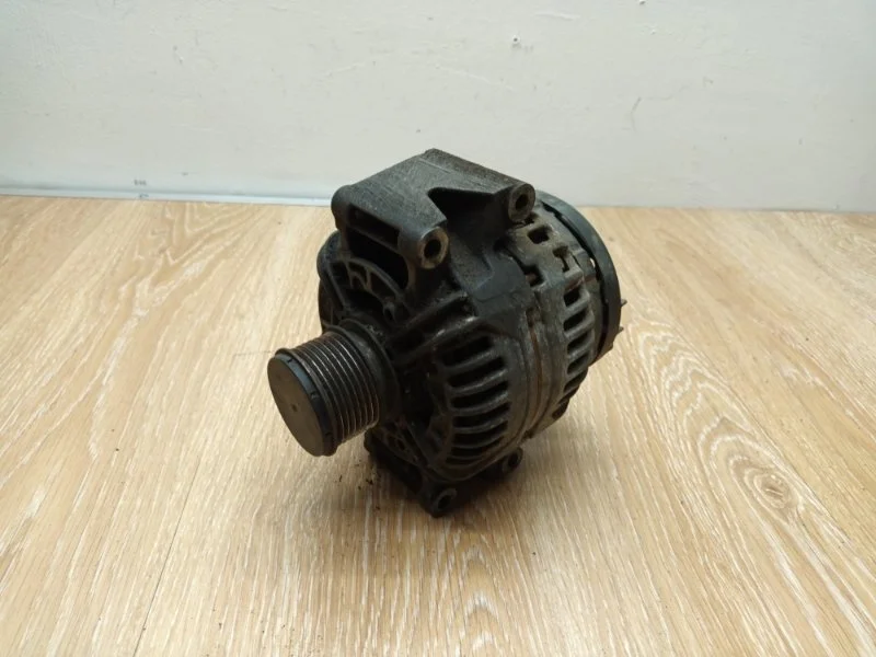 Генератор Mercedes 2006 W203