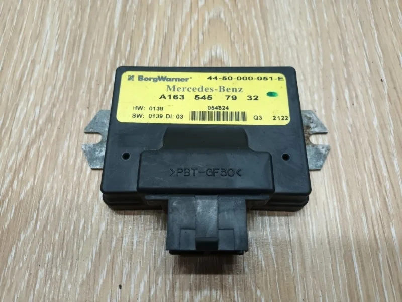 Блок управления раздаточной коробкой Mercedes ML W163