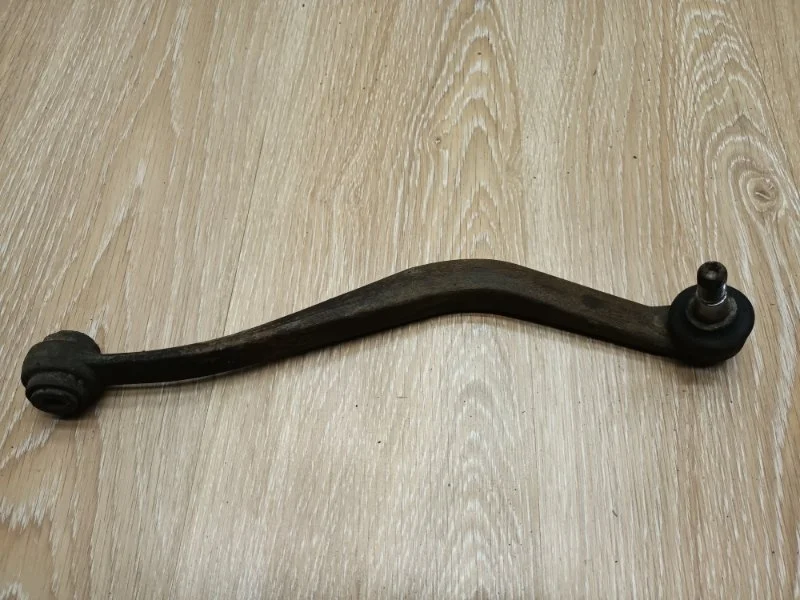 Рычаг схождения Mercedes ML W163