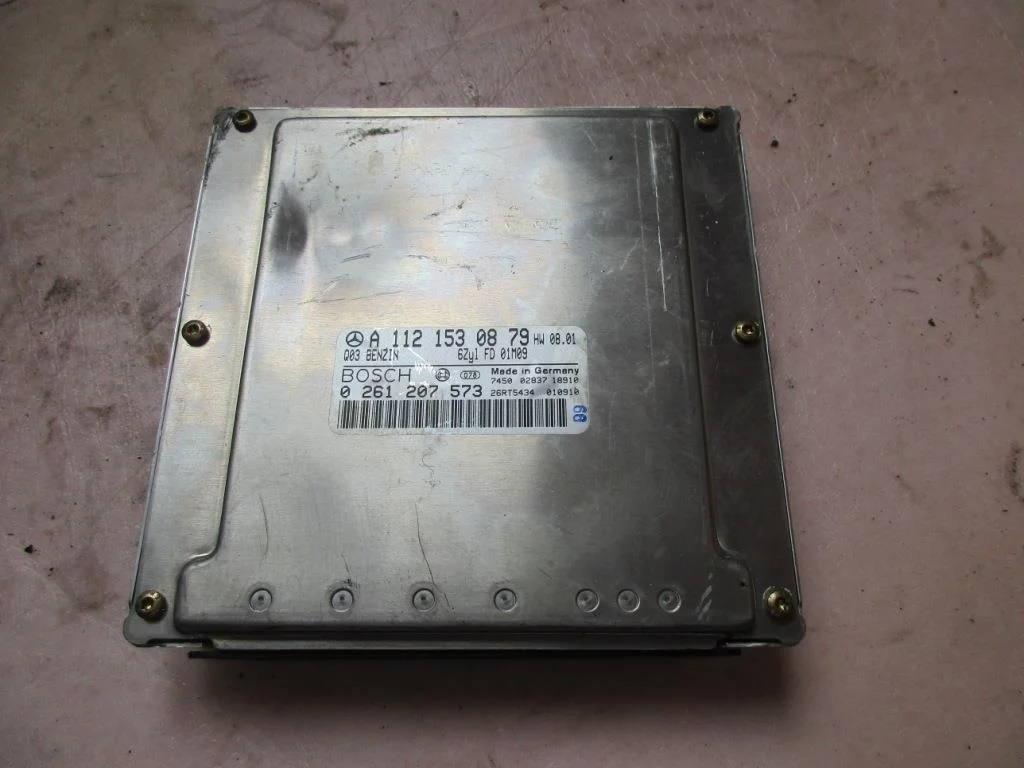 Блок управления двигателем Mercedes-Benz