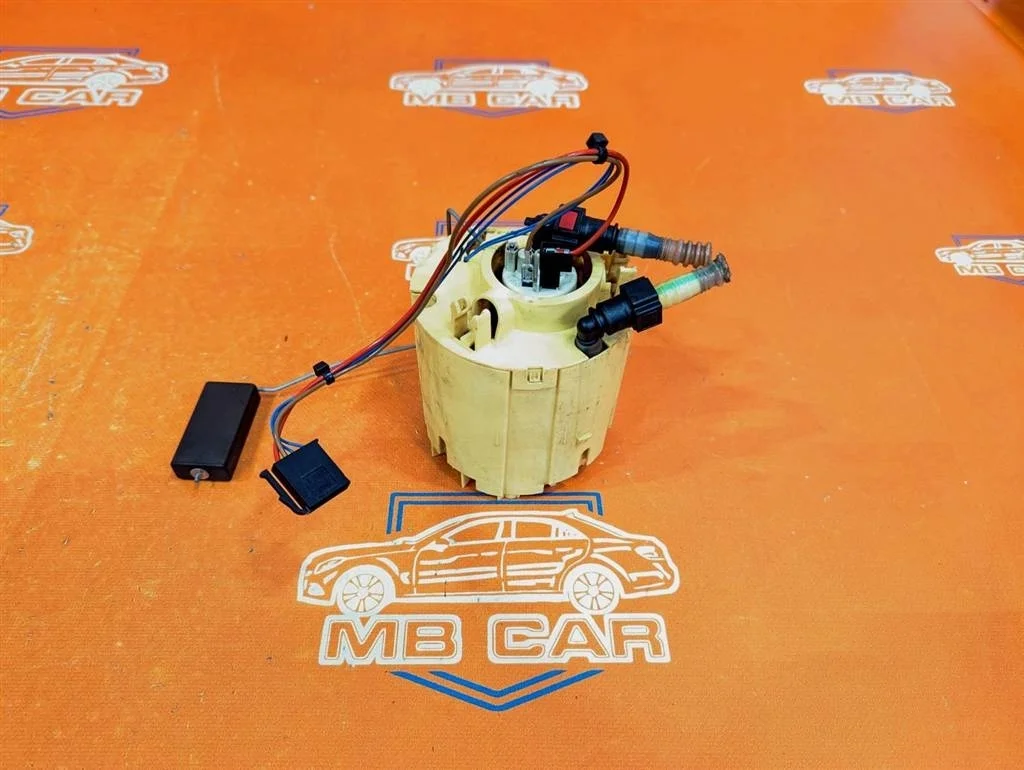 Насос топливный Mercedes-Benz