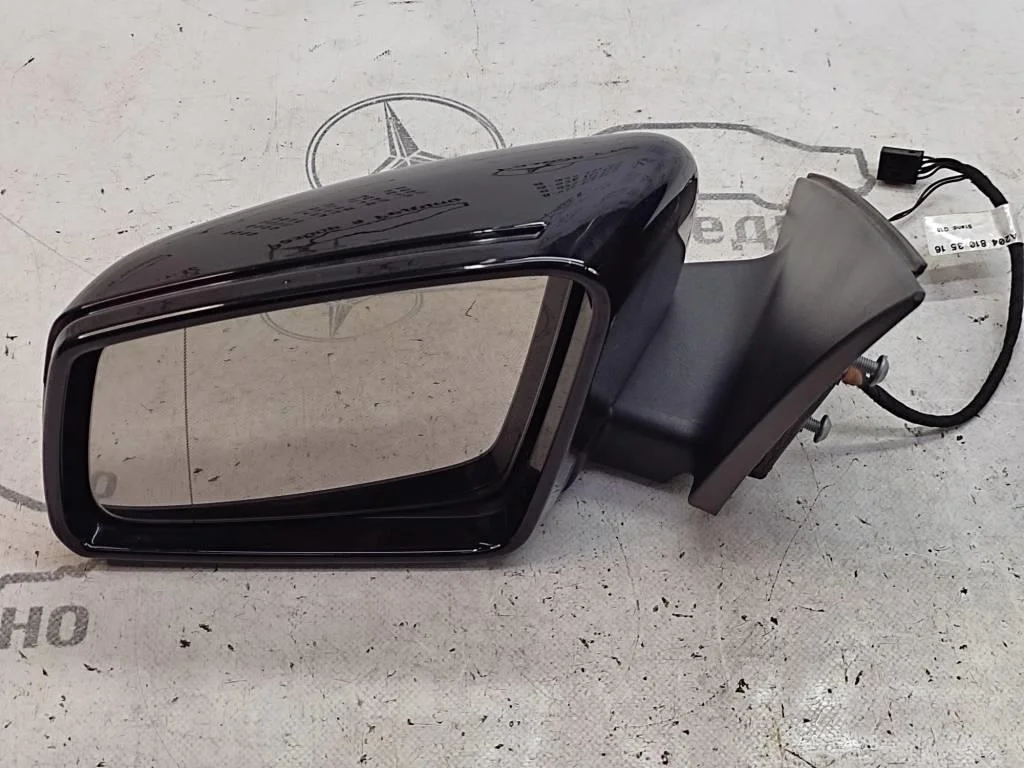Зеркало левое Mercedes-Benz