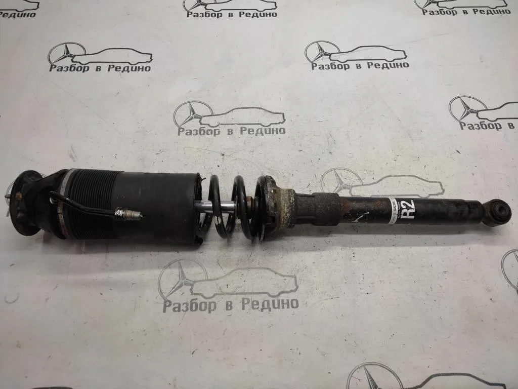 Гидростойка задняя Mercedes-Benz