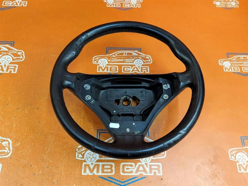 Руль Mercedes-Benz
