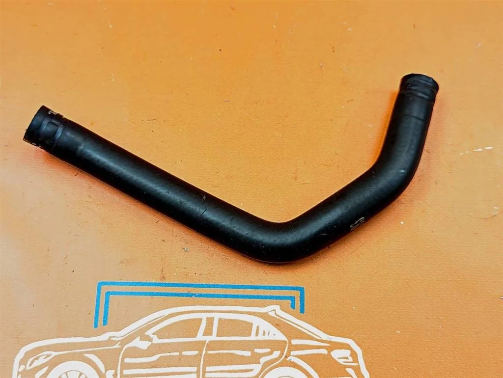 Патрубок ОЖ Mercedes-Benz