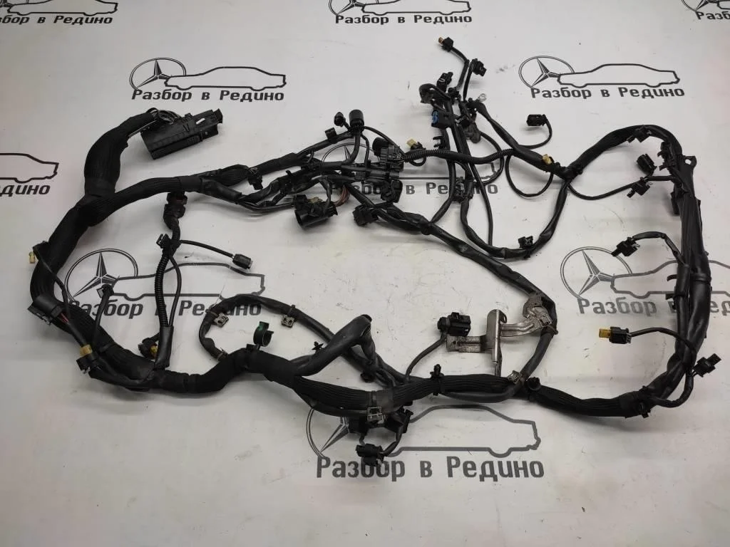 Проводка моторная Mercedes-Benz