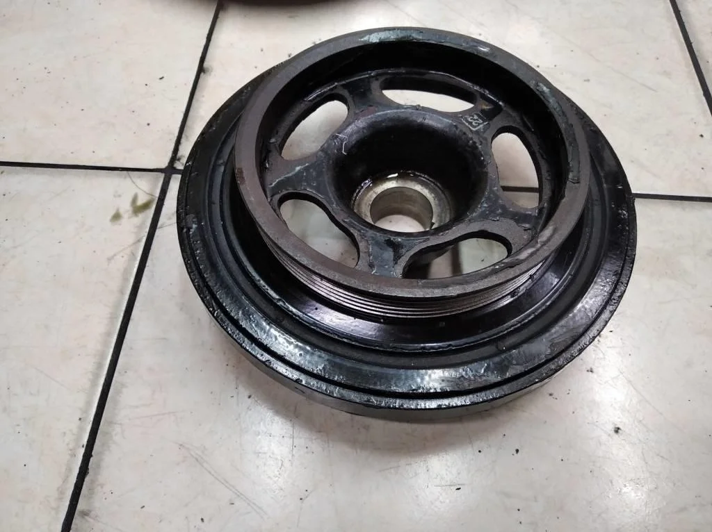 Шкив коленвала Mercedes-Benz