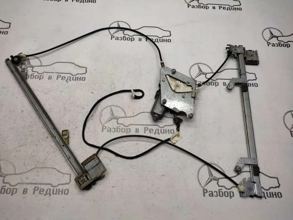 Стеклоподъемник передний левый Mercedes-Benz
