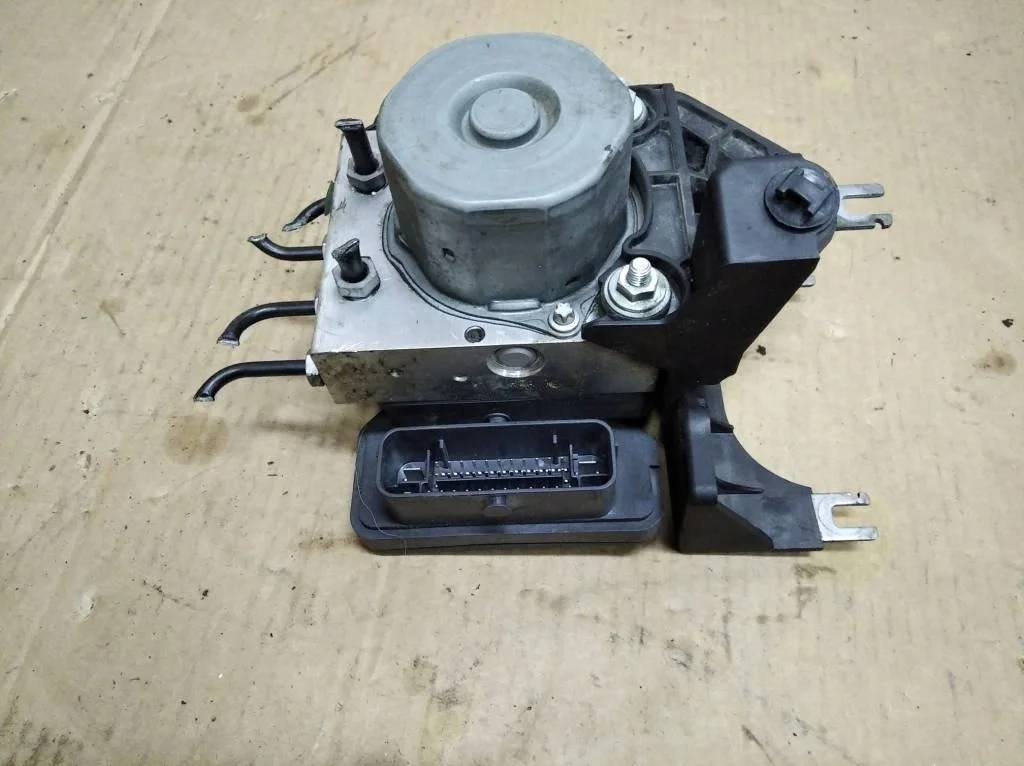 Блок ABS Mercedes-Benz