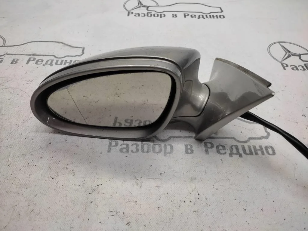 Зеркало левое Mercedes-Benz