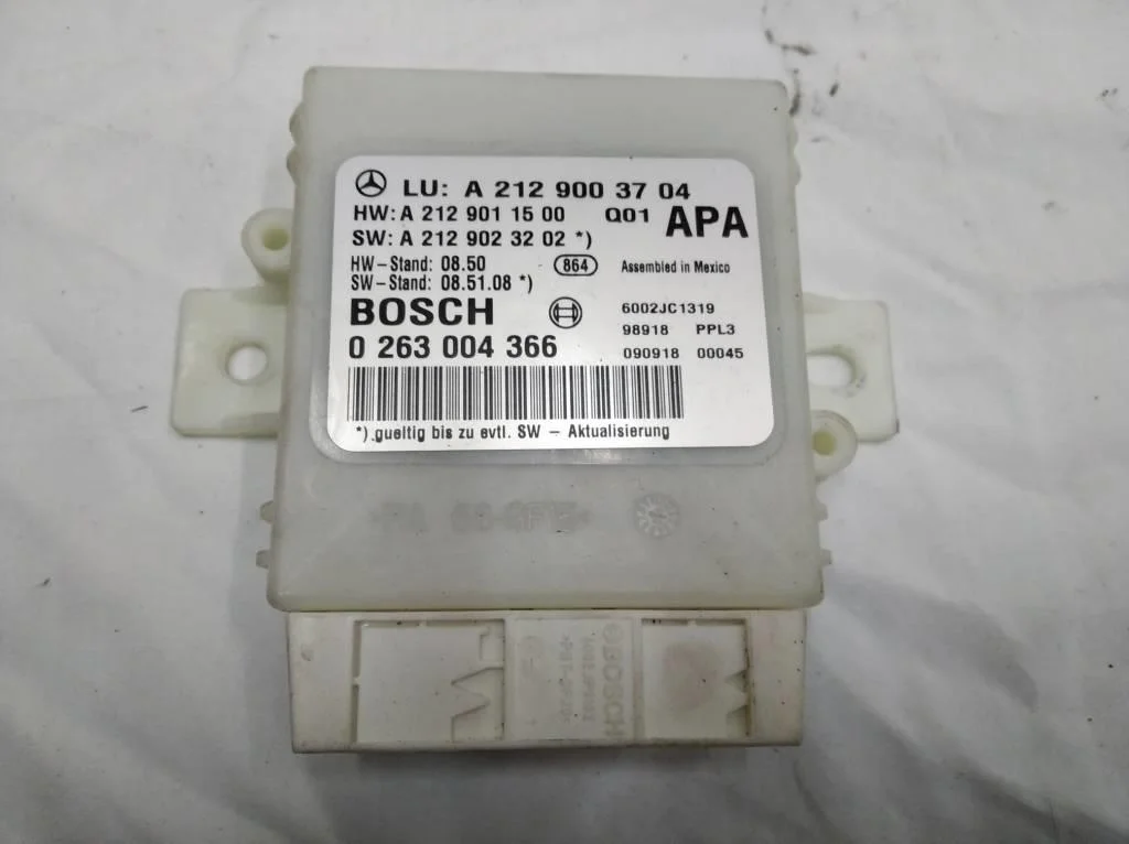 Блок парктроников Mercedes-Benz