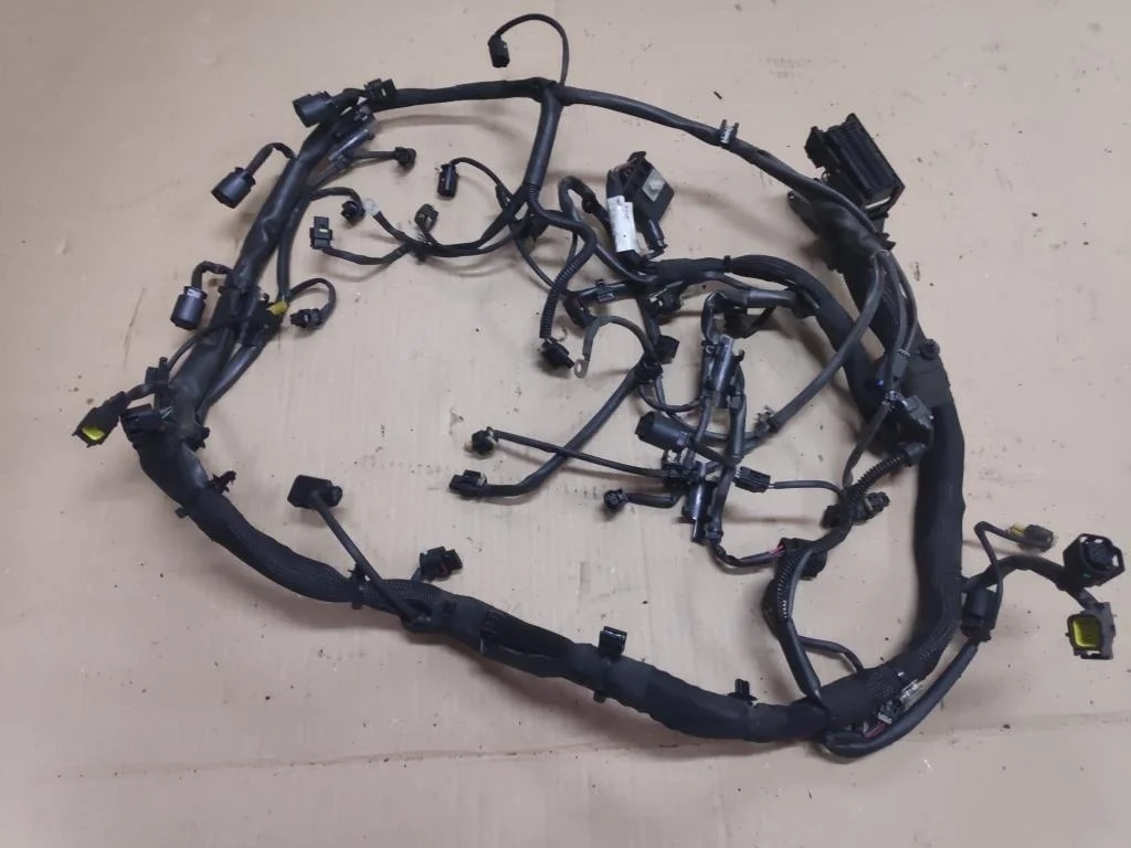 Проводка моторная Mercedes-Benz