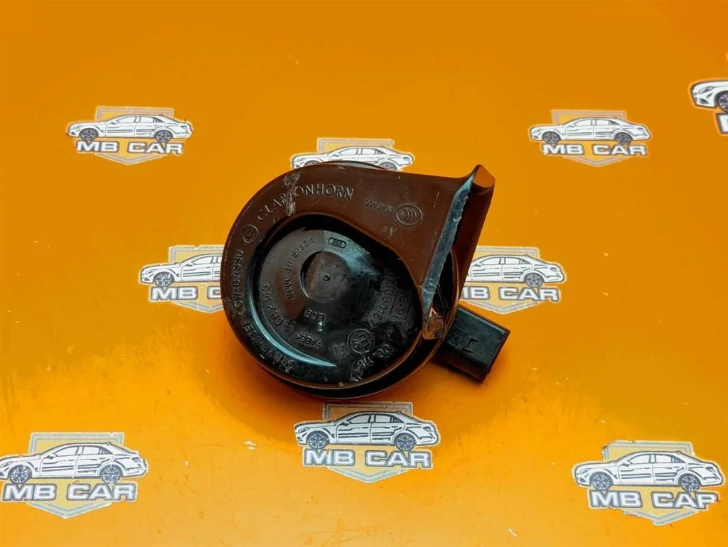 Сигнал Mercedes-Benz