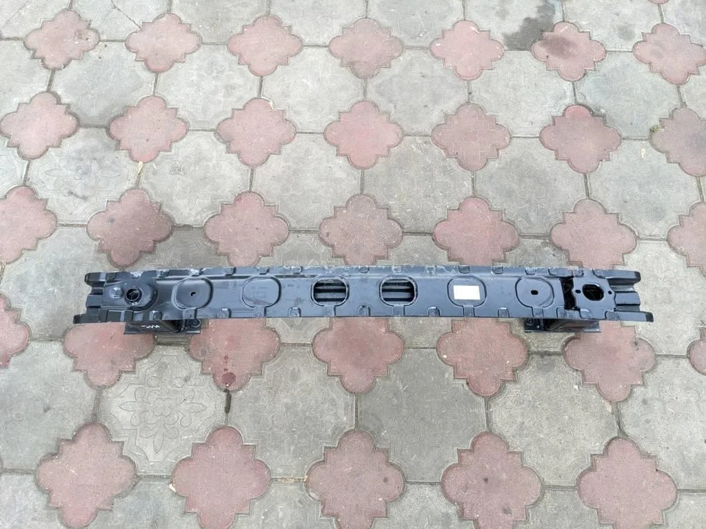 Усилитель заднего бампера Mercedes-Benz