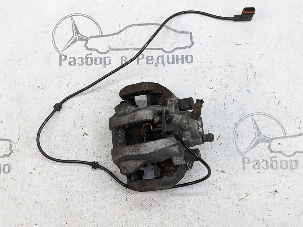 Суппорт задний правый Mercedes-Benz