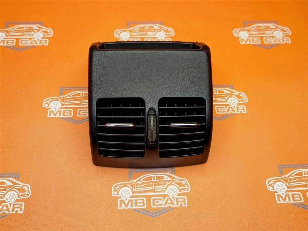 Воздуховод центральный Mercedes-Benz