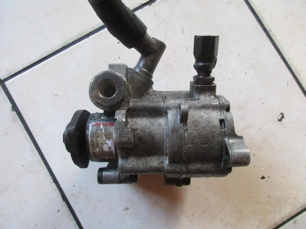 ГУР Mercedes-Benz