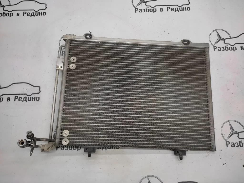 Радиатор кондиционера Mercedes-Benz