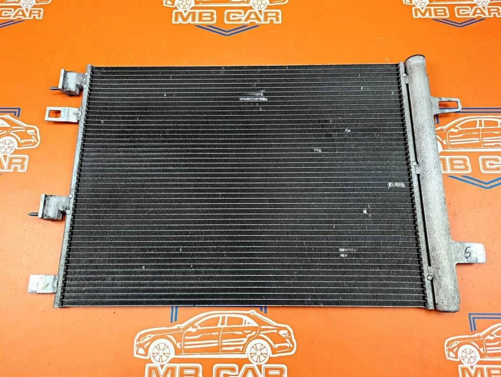 Радиатор кондиционера Mercedes-Benz