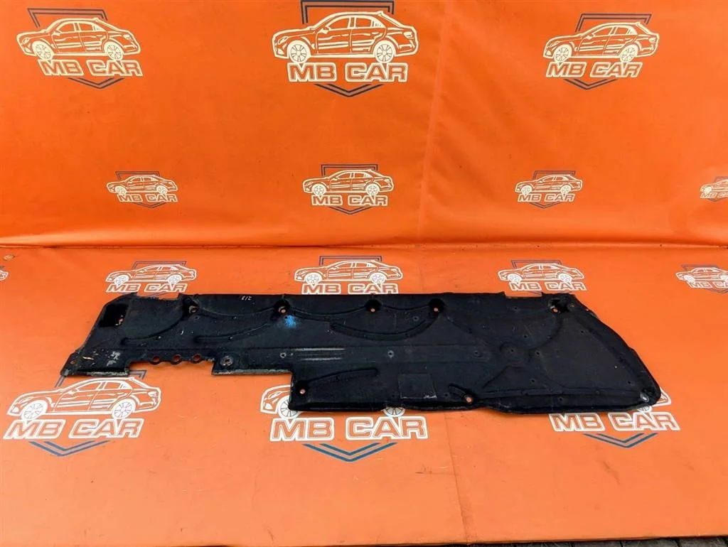 Защита днища Mercedes-Benz