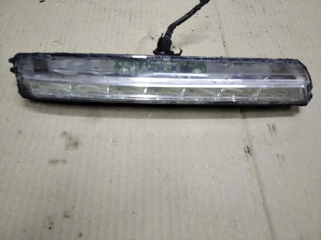 Ходовые огни Mercedes-Benz