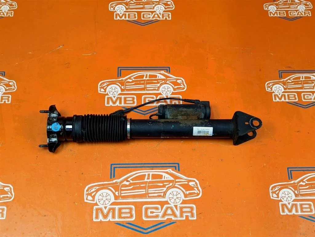 Амортизатор задний Mercedes-Benz