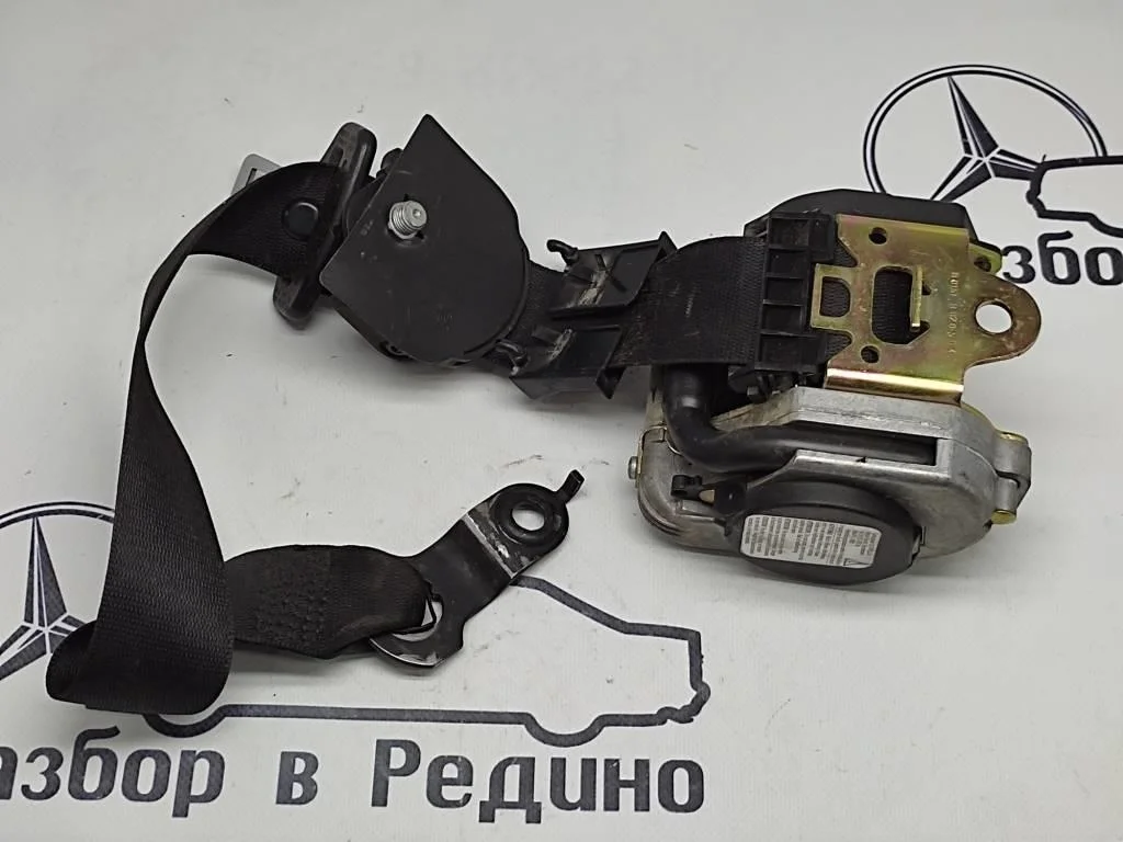 Ремень безопасности передний левый Mercedes-Benz