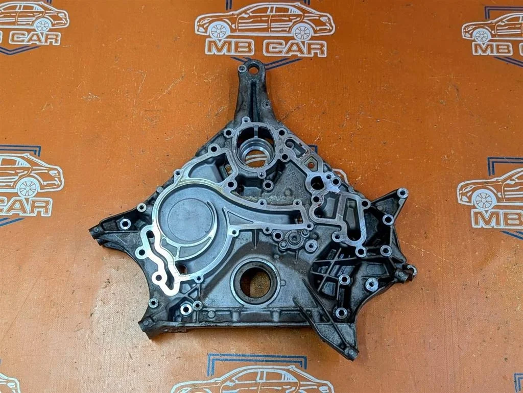 Крышка картера ГРМ Mercedes-Benz