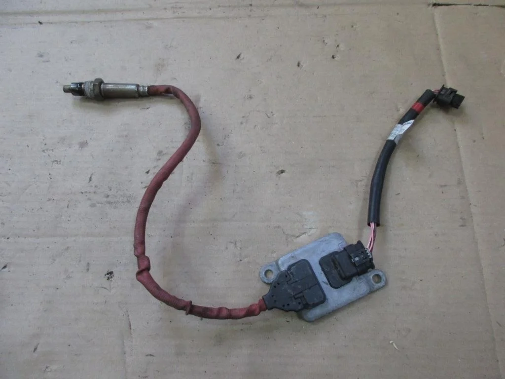 Датчик окислов азота Mercedes-Benz