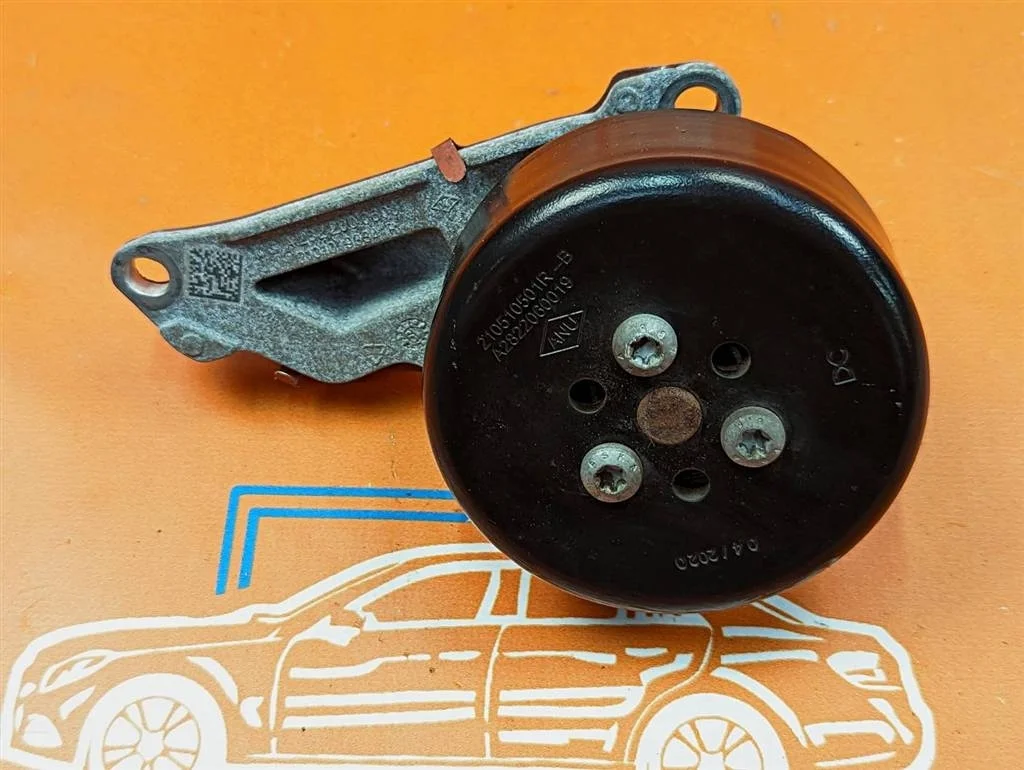 Помпа Mercedes-Benz