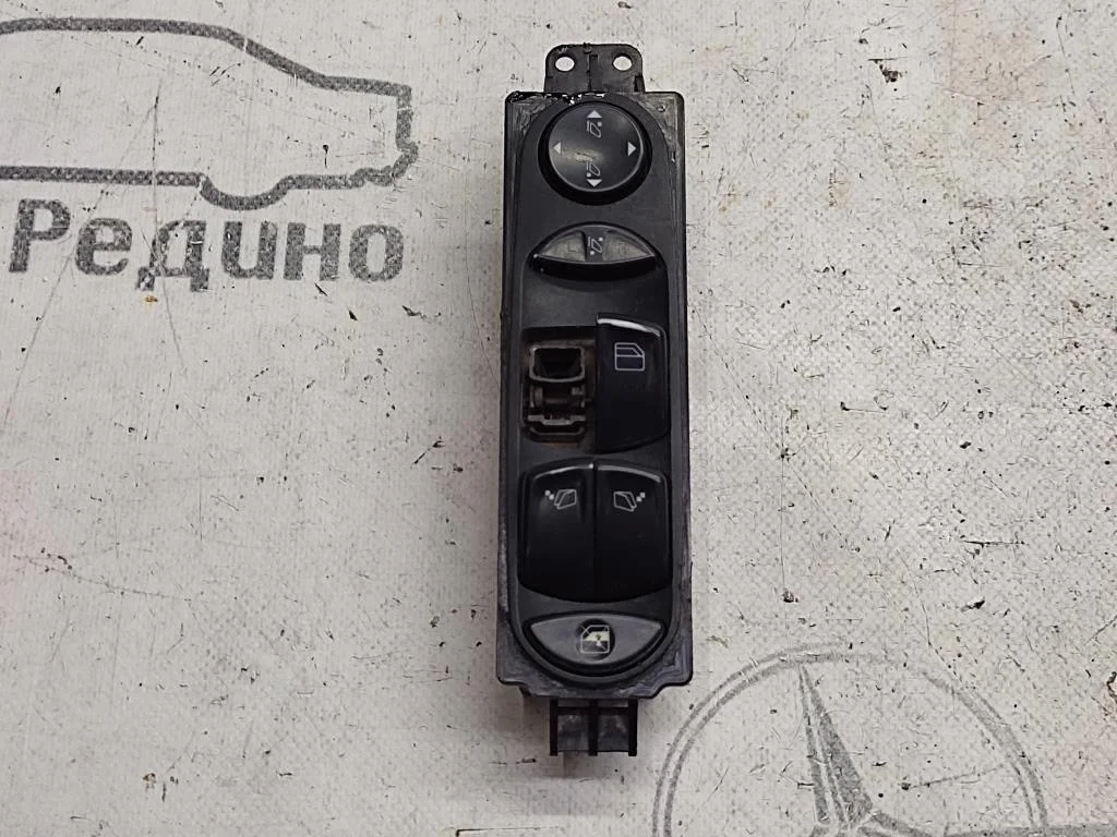 Блок кнопок стеклоподъемников Mercedes-Benz