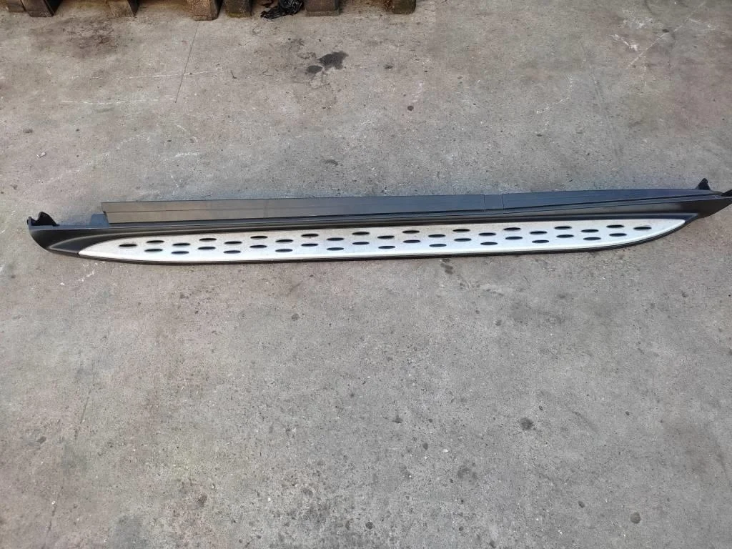 Порог- подножка Mercedes-Benz