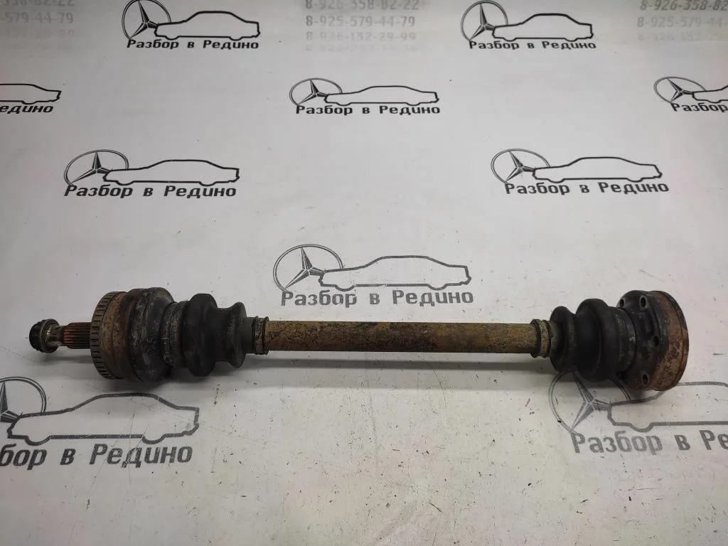 Привод задний Mercedes-Benz