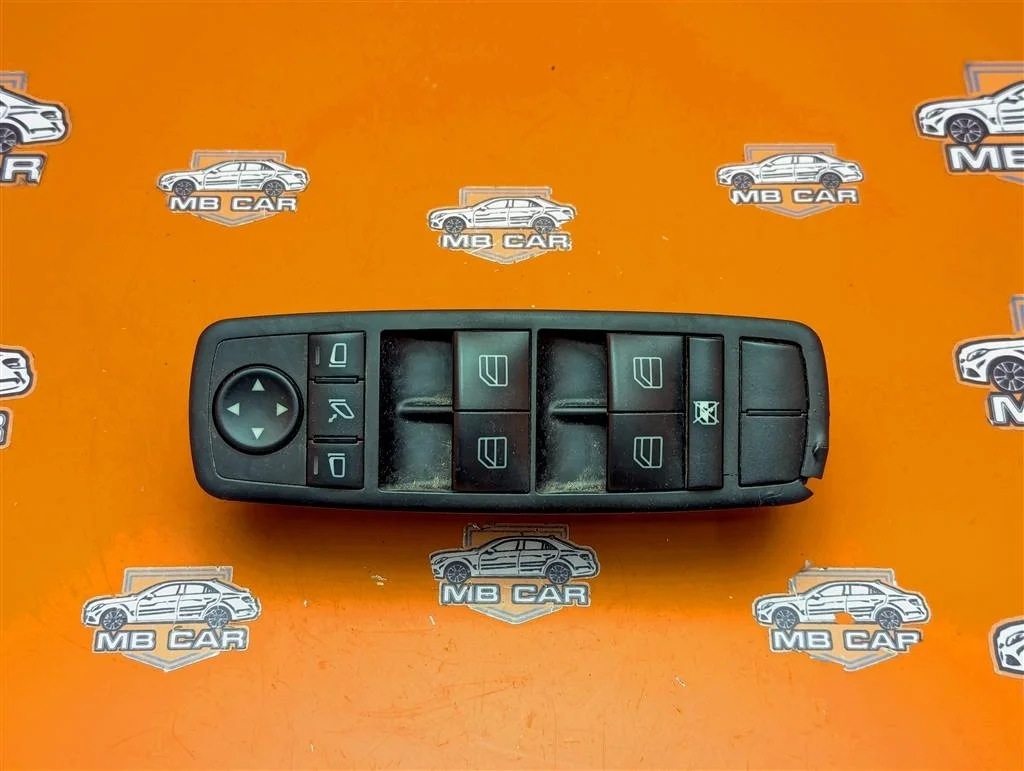 Блок кнопок стеклоподъемников Mercedes-Benz