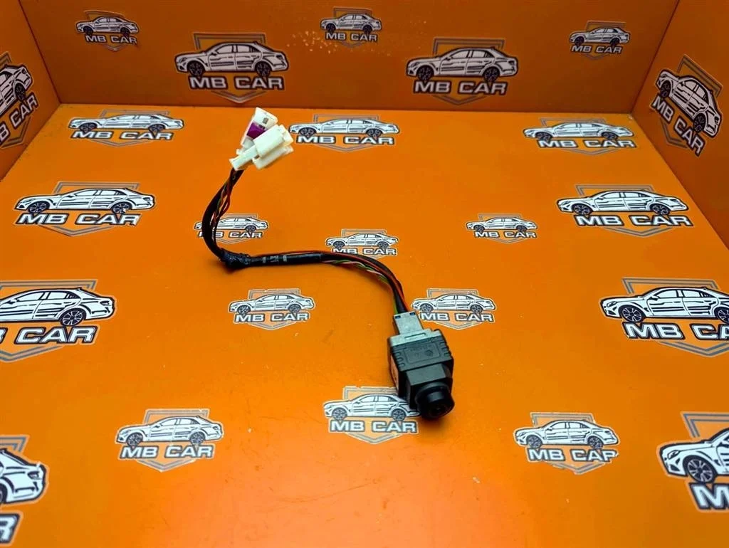 Камера заднего вида Mercedes-Benz