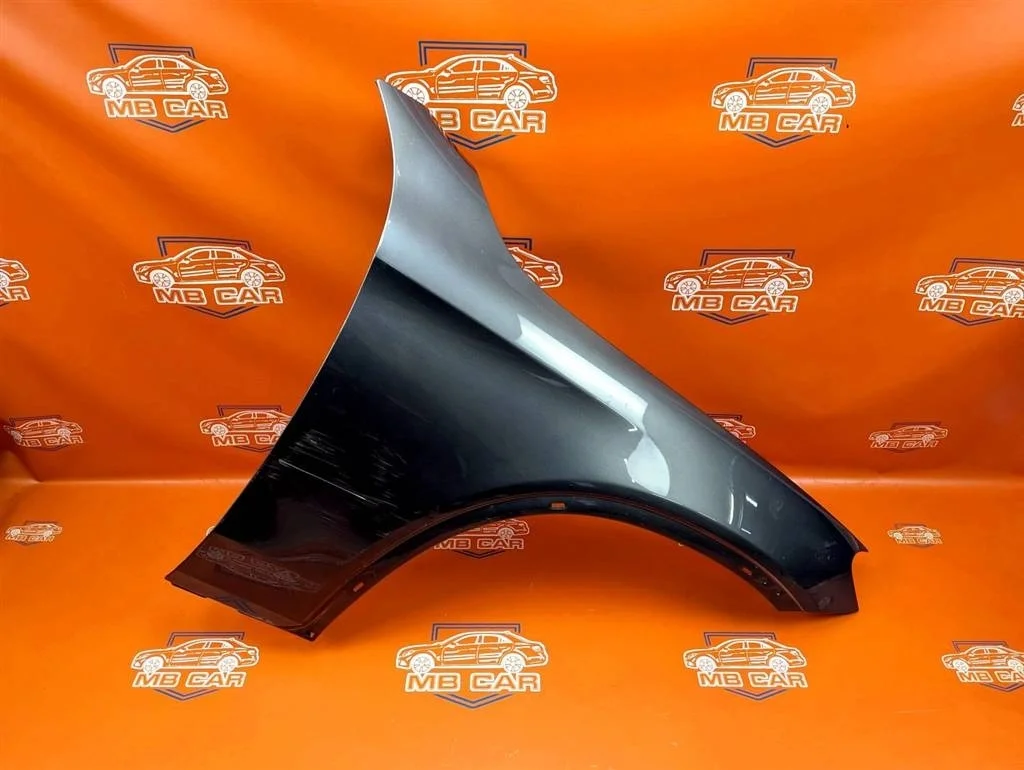Крыло переднее правое Mercedes-Benz