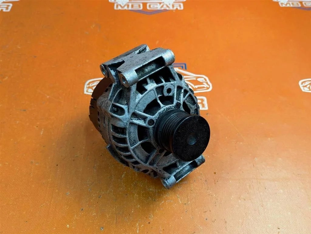 Генератор Mercedes-Benz