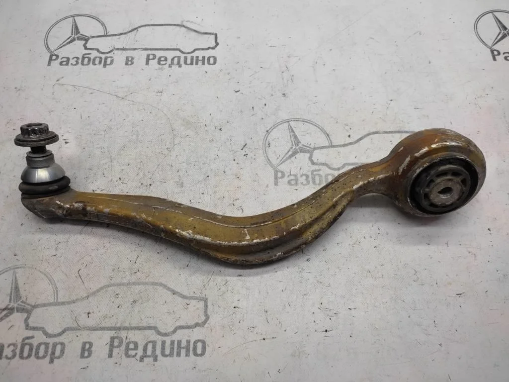 Рычаг передний нижний правый Mercedes-Benz