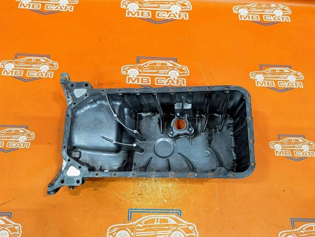 Поддон Mercedes-Benz