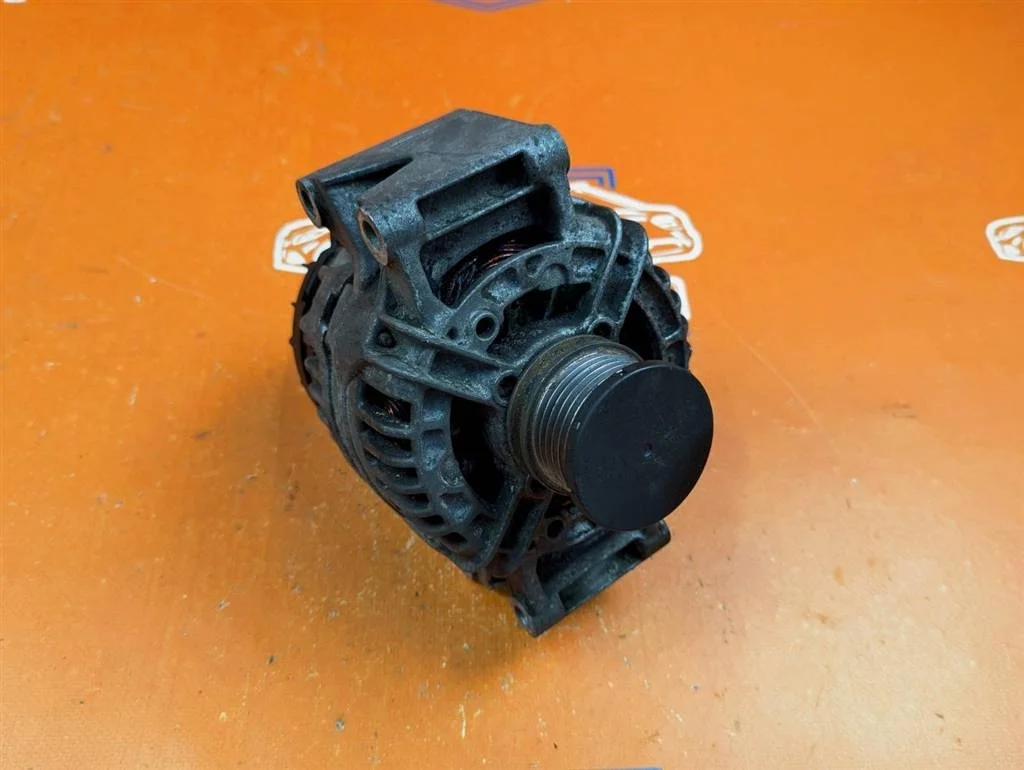 Генератор Mercedes-Benz