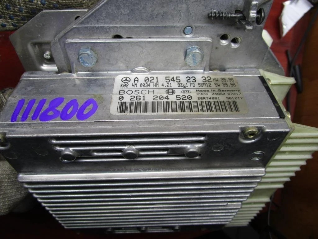 Блок управления двигателем Mercedes-Benz
