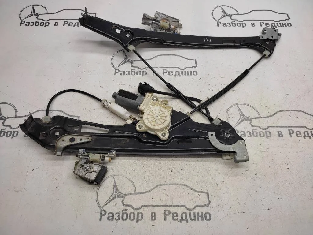 Стеклоподъемник передний левый Mercedes-Benz