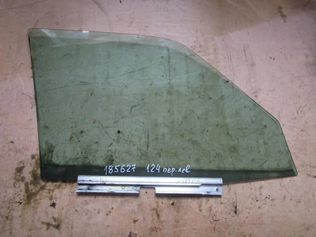 Стекло переднее левое Mercedes-Benz