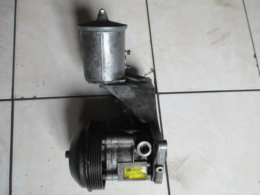 ГУР Mercedes-Benz