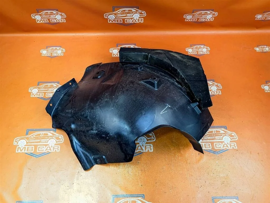 Подкрылок передний левый, задняя часть Mercedes-Benz